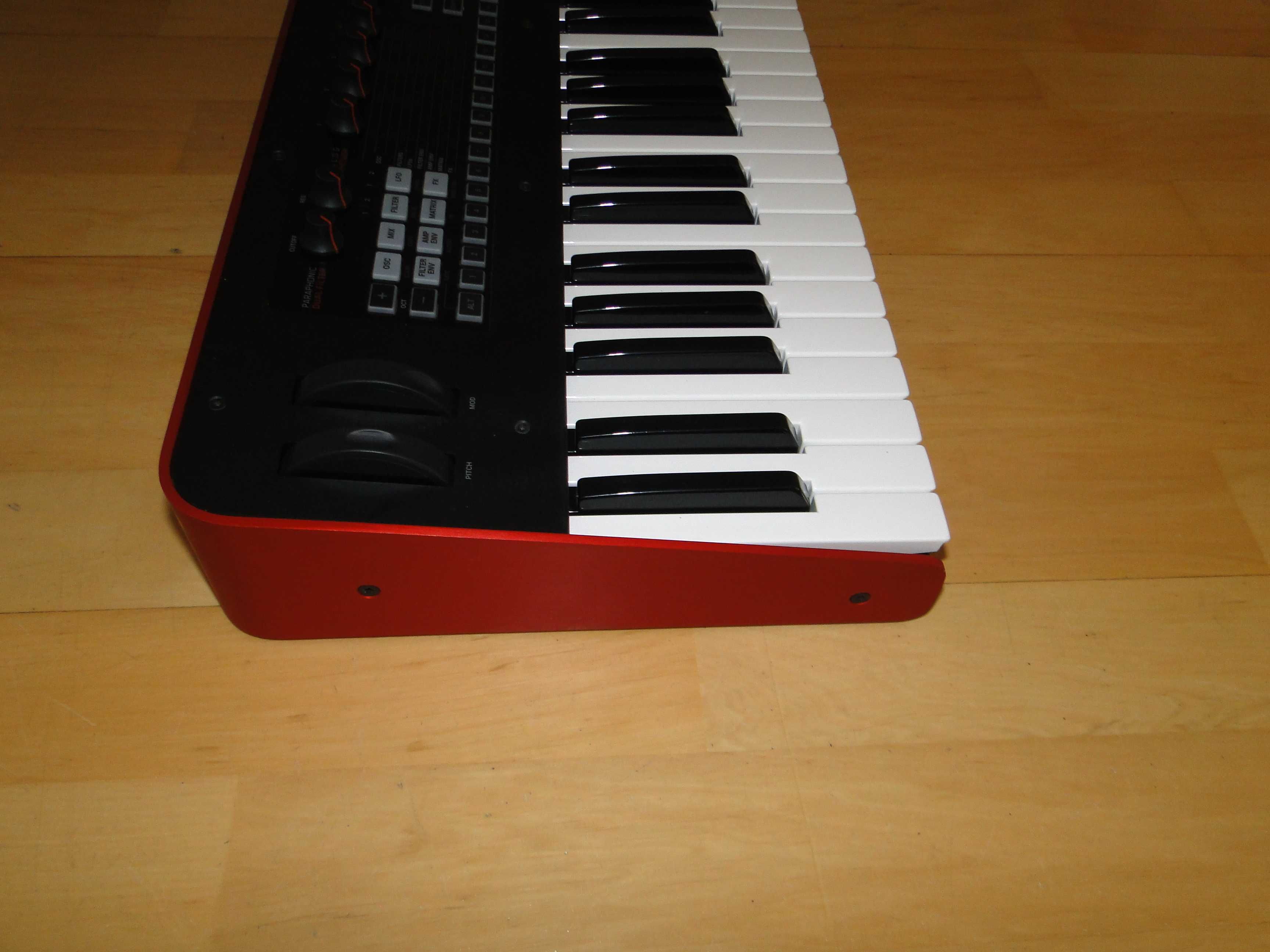 Genialny Syntezator Analogowy IK MULTIMEDIA UNO SYNTH PRO.Okazja.Nówka