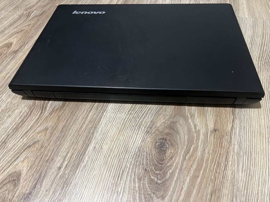 Ноутбук Lenovo ( ssd 250gb/8gb )
