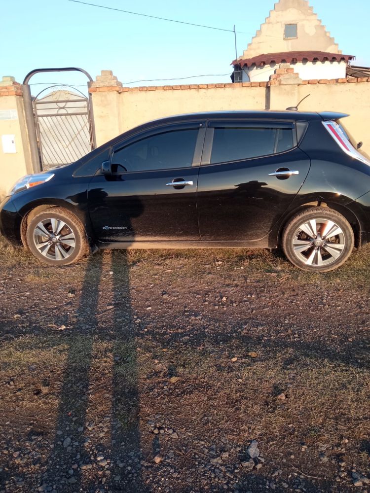Nissan Leaf 30 kWh