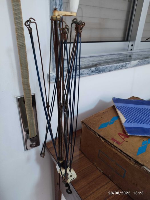 Máquina de tricot Toyota modelo K747