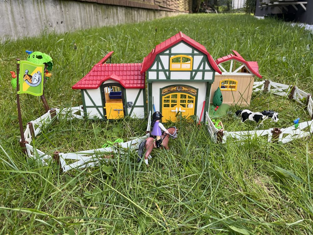 Playmobil 6926 Country Duża stadnina koni