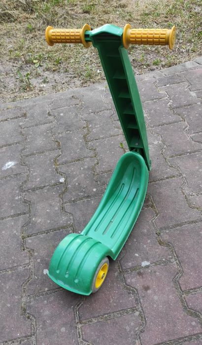 Hulajnoga stabilna dla dziecka