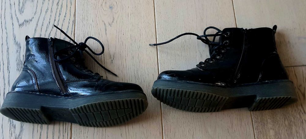 BUGATTI botki 39 buty damskie zimowe z ociepleniem w środku