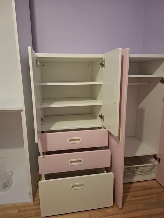 Regaf, szafki Ikea dla dziewczynki