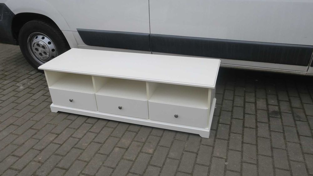 Długa komoda biała RTV