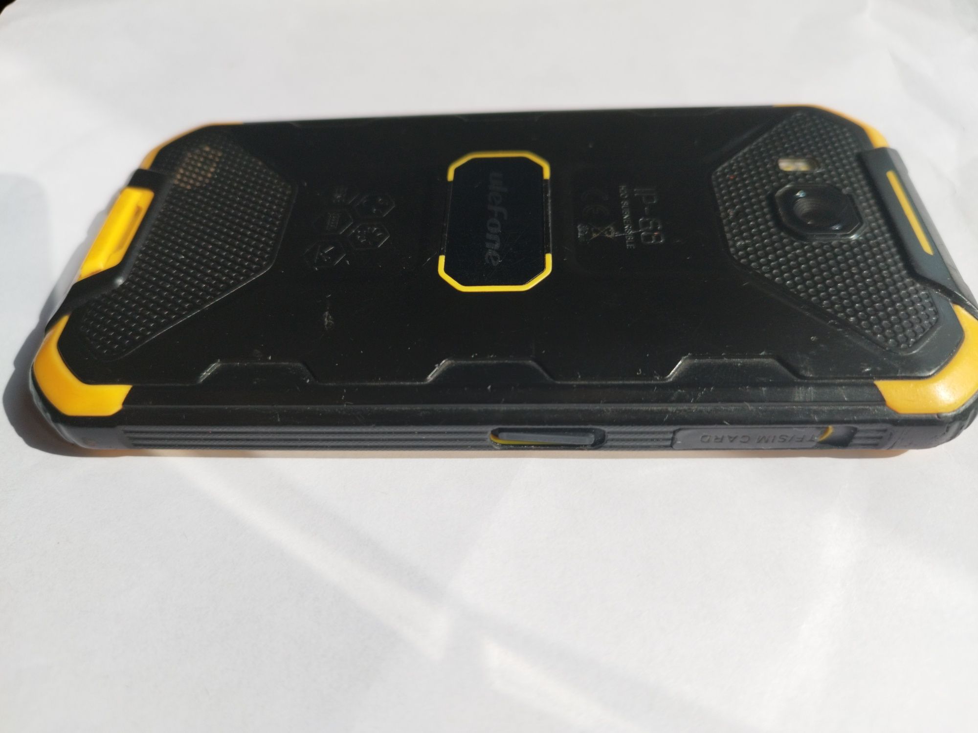 UleFone IP-68 • Не включяется • Экран и корпус целые