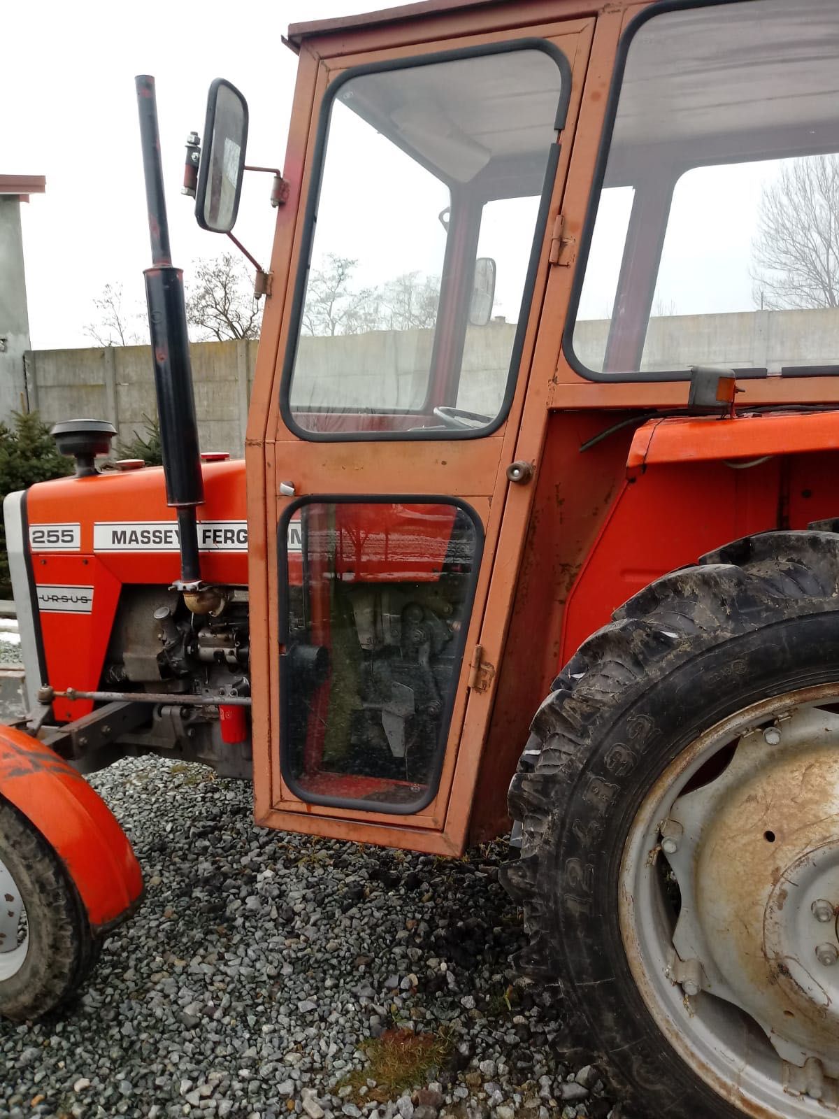 Massey fergusson 255