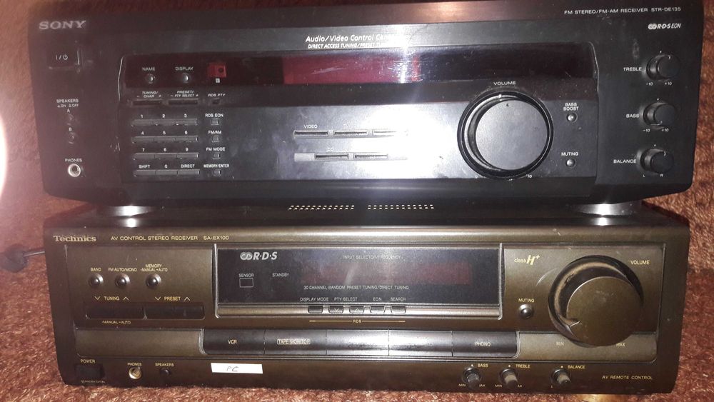 SONY  STR-DE 135 stereo receiver