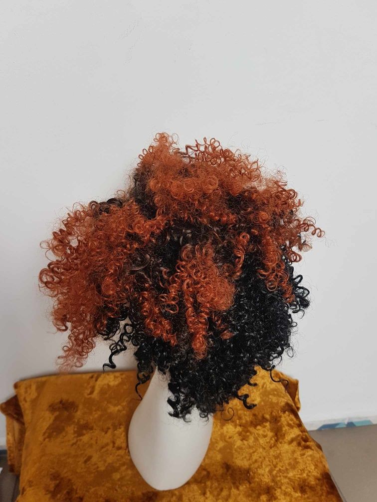 Peruka loki afro włosy półdługie. A3072