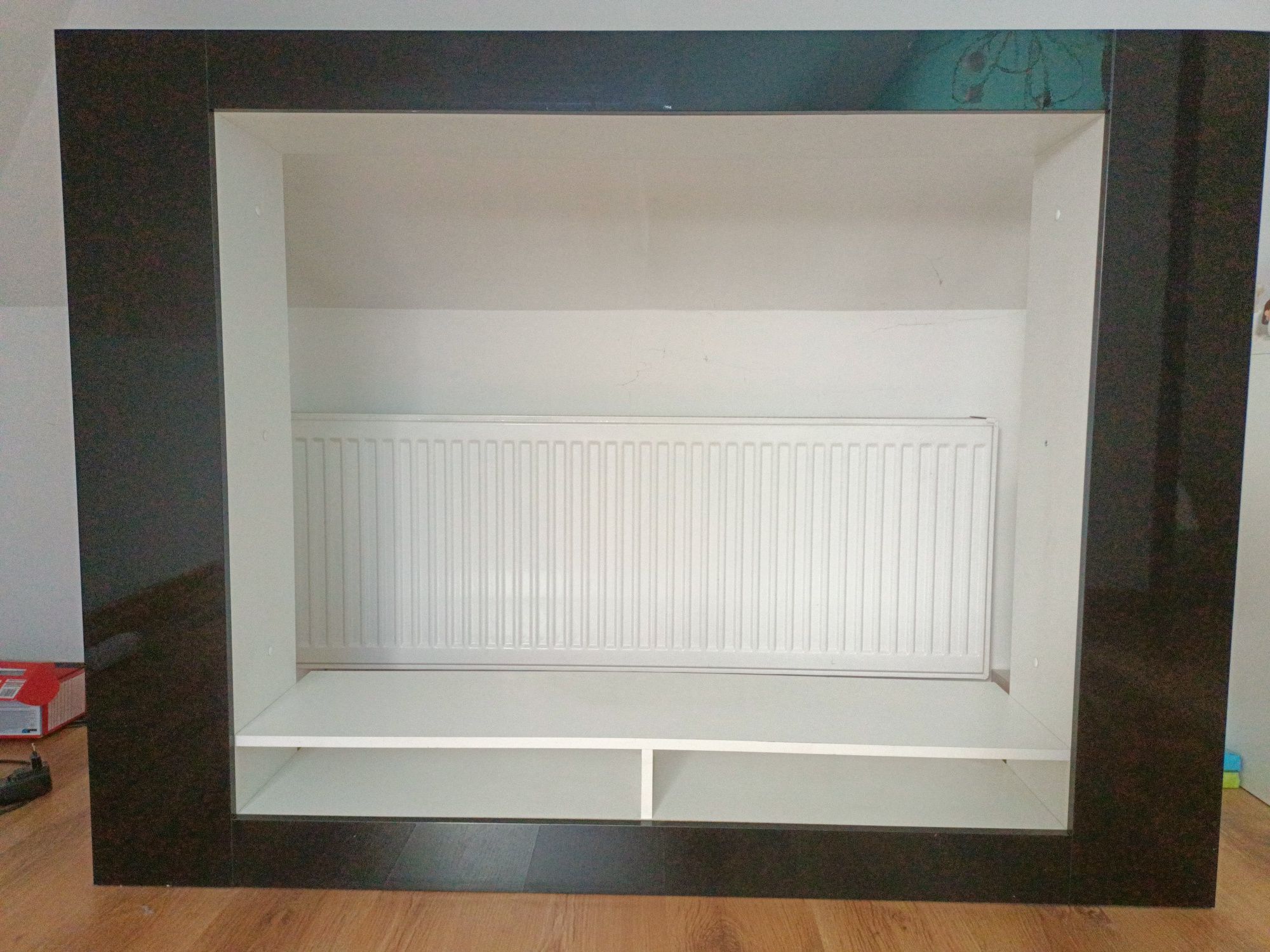 Szafka pod tv, połysk