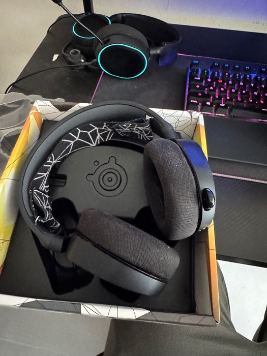 Słuchawki Steelseries Arctis 5