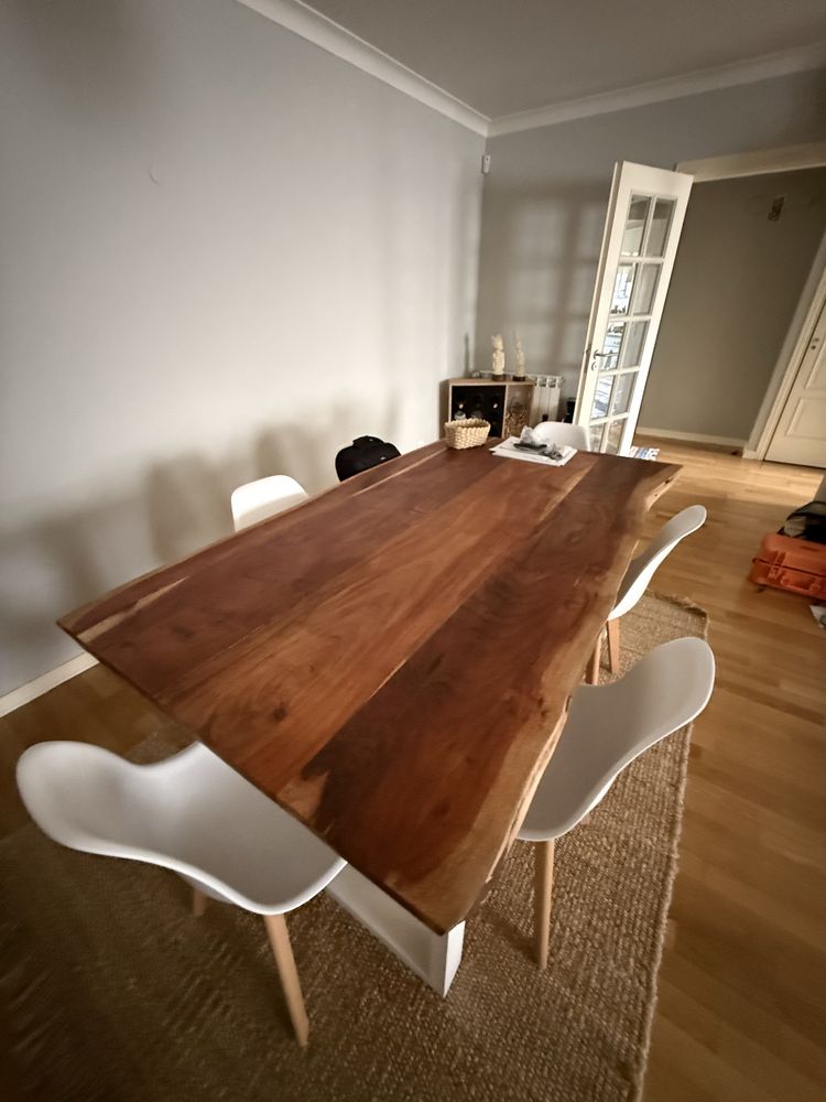 Mesa de Jantar Madeira Maciça com 6 Cadeiras + Tapete Incluído