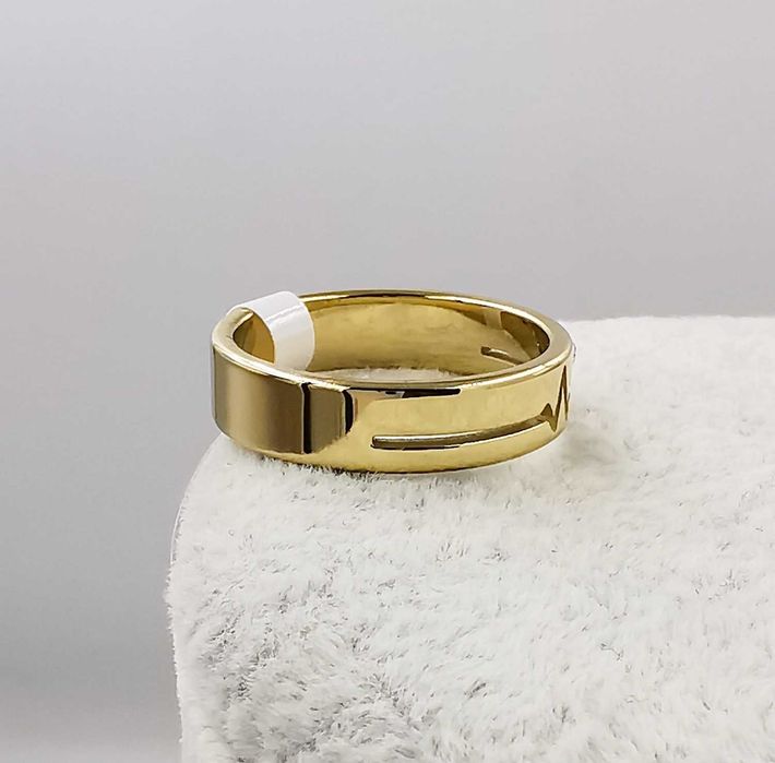 Pierścionek obrączka złota stal chirurgiczna średnica 20 mm