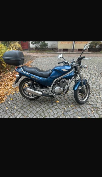 Hyusoung Suzuki GF 125 w super stanie