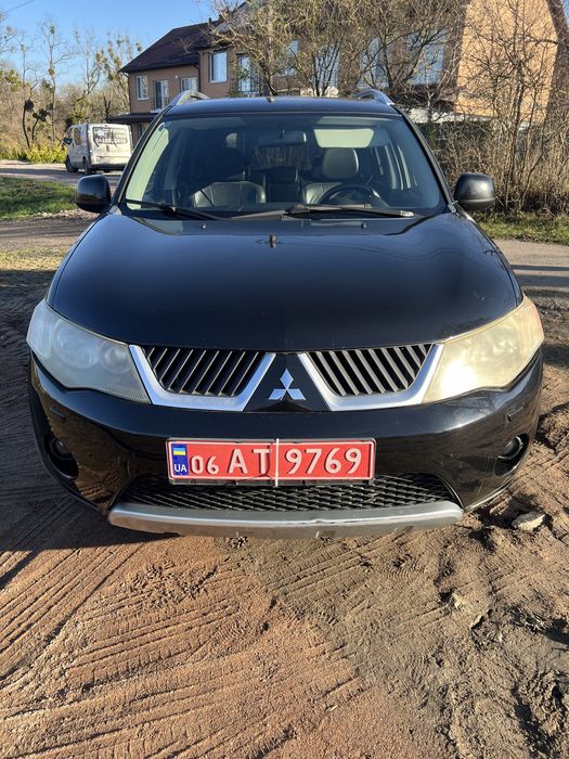 Продам свіжопригнане авто мітсубісі аутлендер