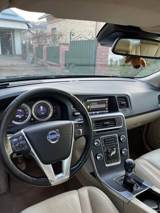 Продам VOLVO S60 2011р SUMMUM