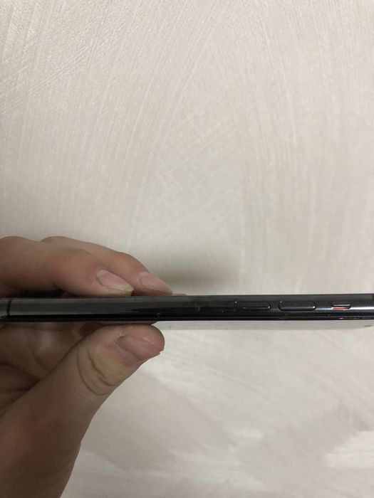 Продам iPhone 11 Pro 256GB Icloud lock