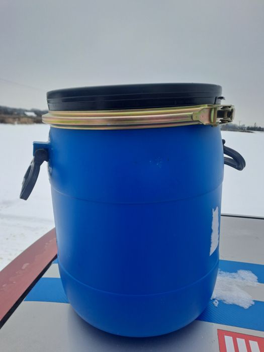 Beczaka  200l  + wieko + obejma sred 48 Wys 96