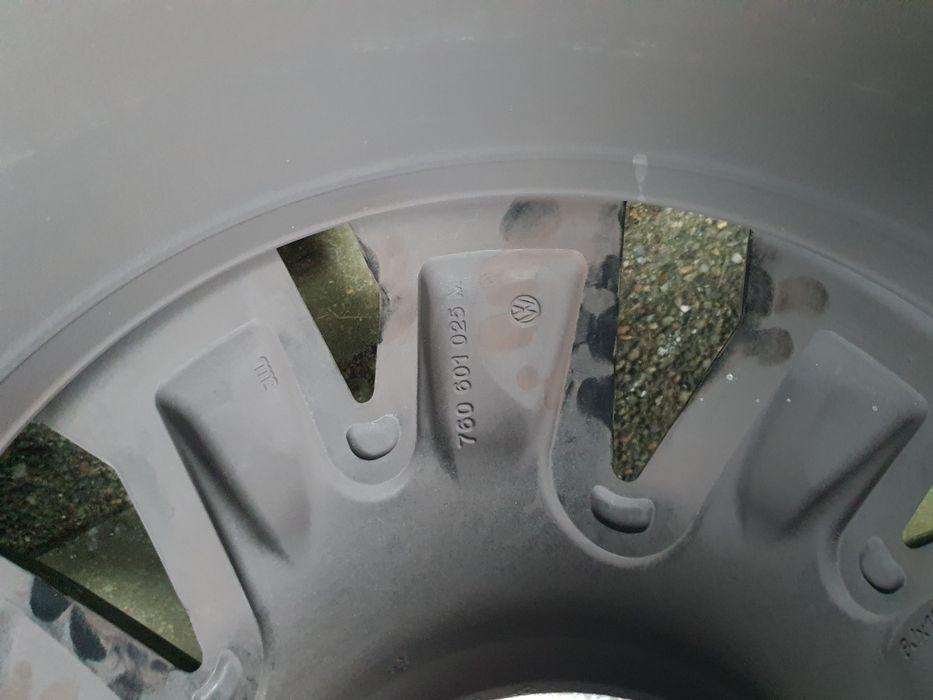 Оригінальні диски/колеса VW R18 Touareg III CR Concordia літні шини/ре