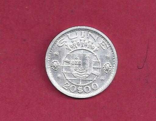 Guiné   Ex-Colonia  3 Moedas  20  escudos 1952 Prata 1 escudo 1933