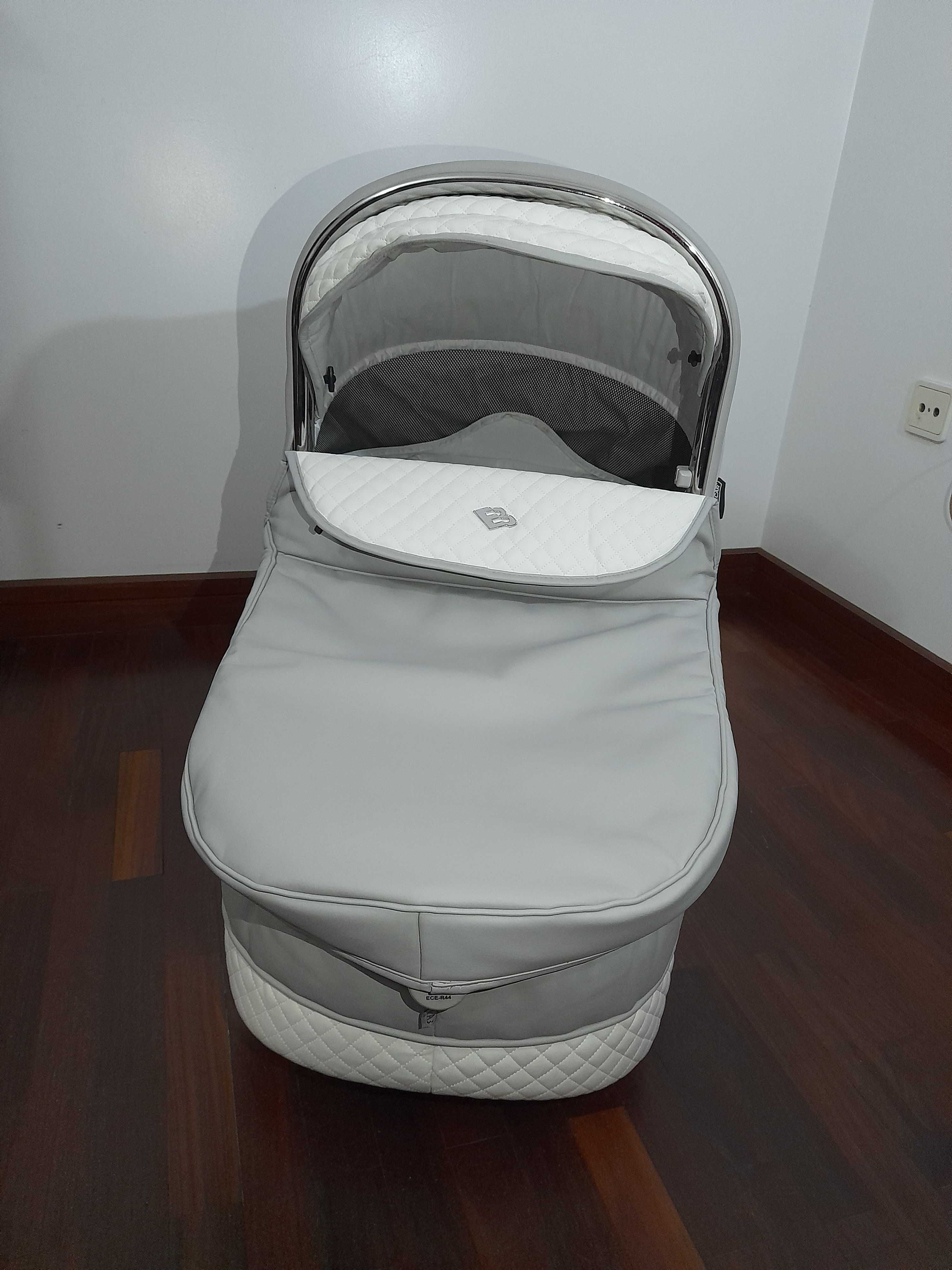 Carrinho de bebé (Pack Ip-Op XL + Isofix) tudo marca Bebecar