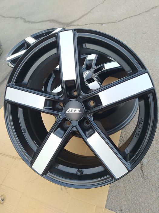 Диски Volkswagen Passat B6 B7 Jetta Touran Caddy Golf SKODA 17(5*112)