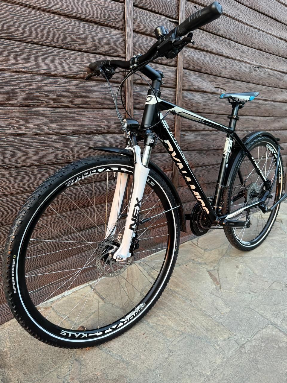 Велосипед Dynamics Gravity Shimano Alivio 3x9 (54 cm)