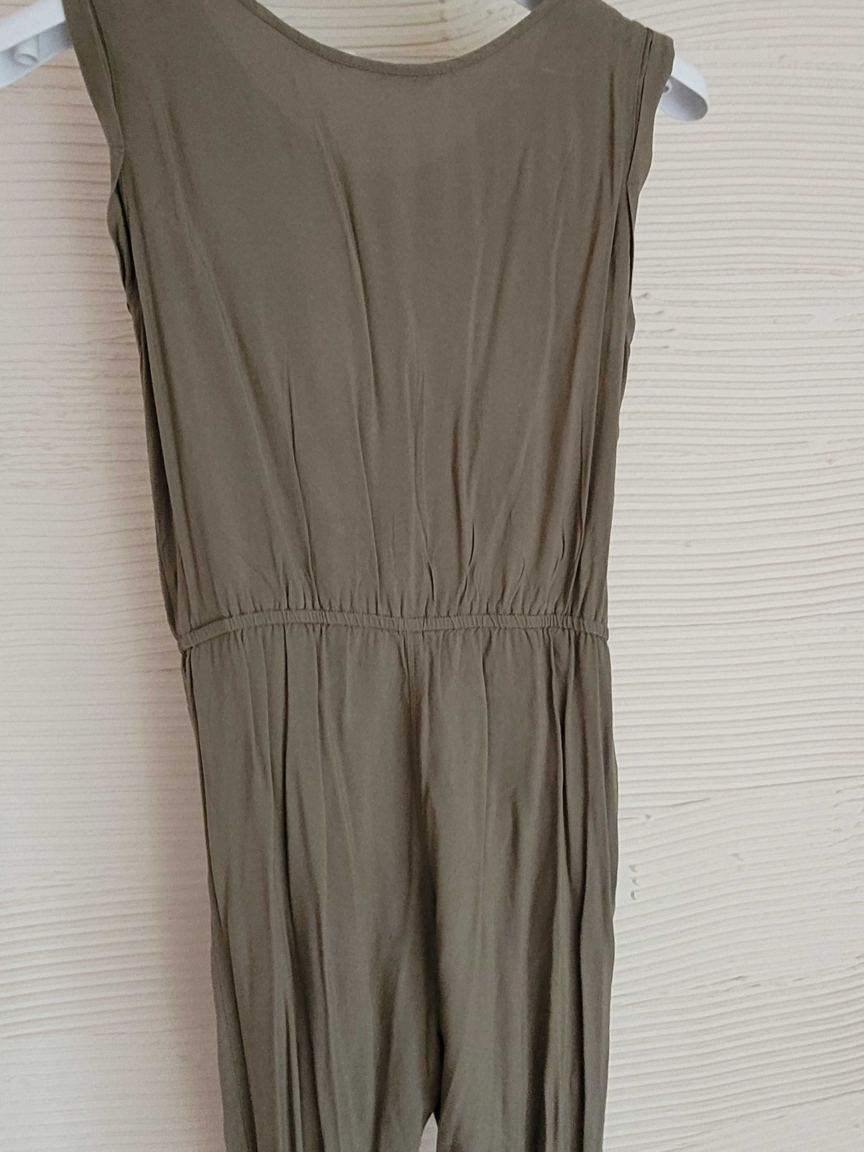 Kombinezon r. 140 H&M khaki długie nogawki