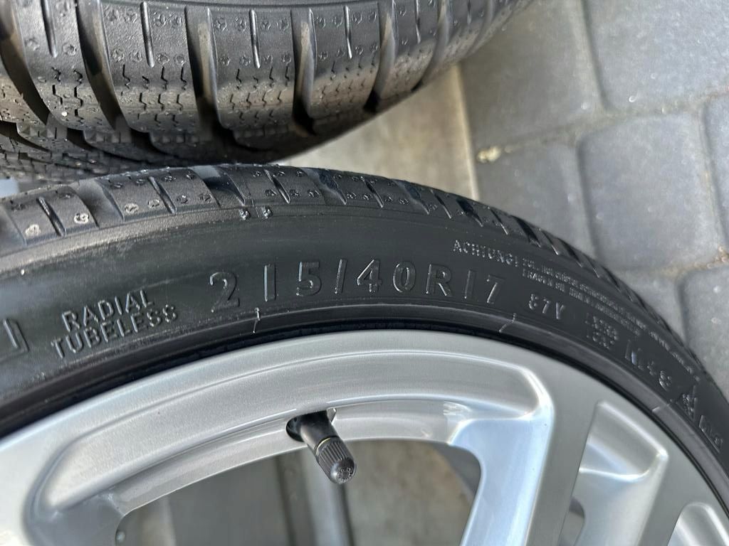 NOWE Opony Dunlop SP Winter Sport3D -215/40/17