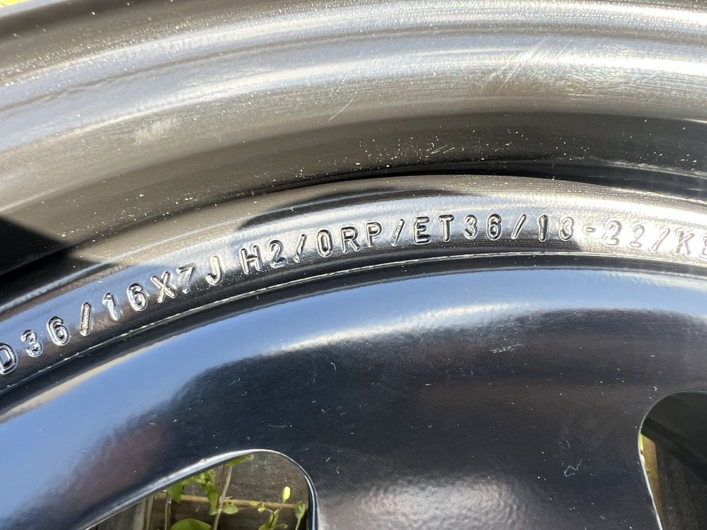 1xfelga stalowa (dakar) 16” MITSUBISHI/TOYOTA/NISSAN (6x139,7 ET36)