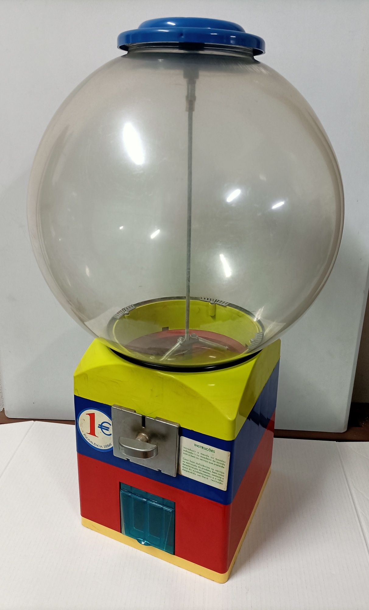 Máquina de bolas ( tirar brindes )