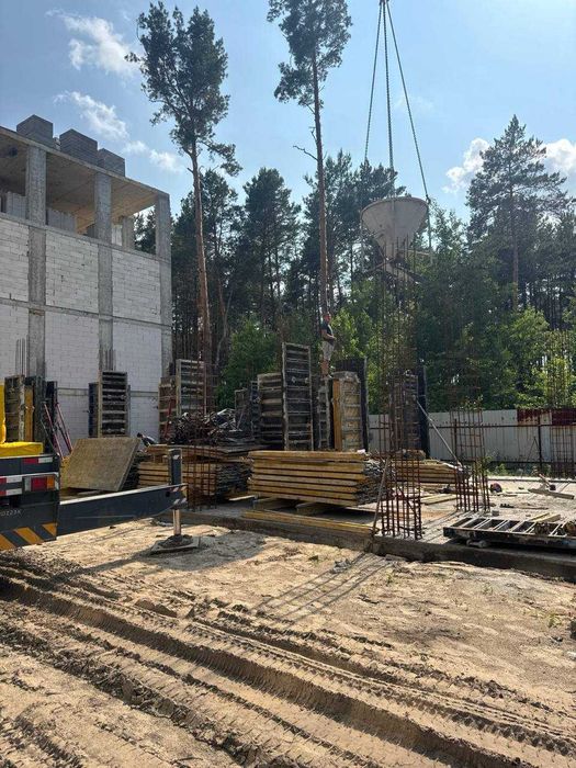 Продаж квартири біля хвойного лісу Биківня, метро Лісова траса Бровари