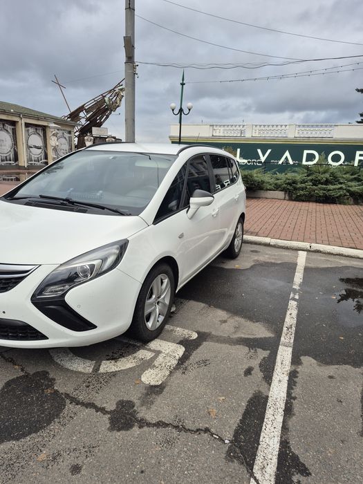 Опель зефіра 16 рік 2.0 дизель