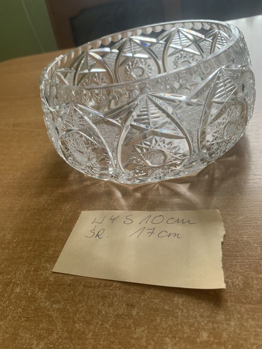 Owocarki krysztalowe