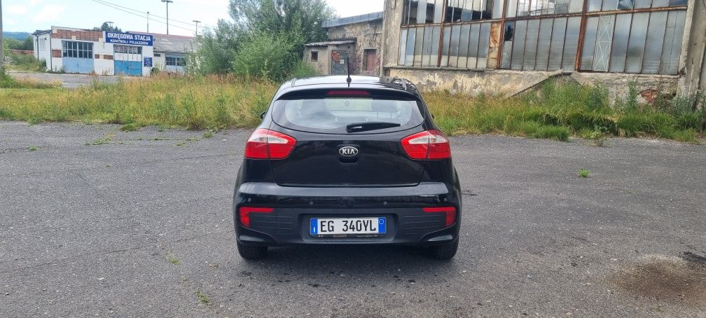 Kia rio 2015 r 130 tys przebieg