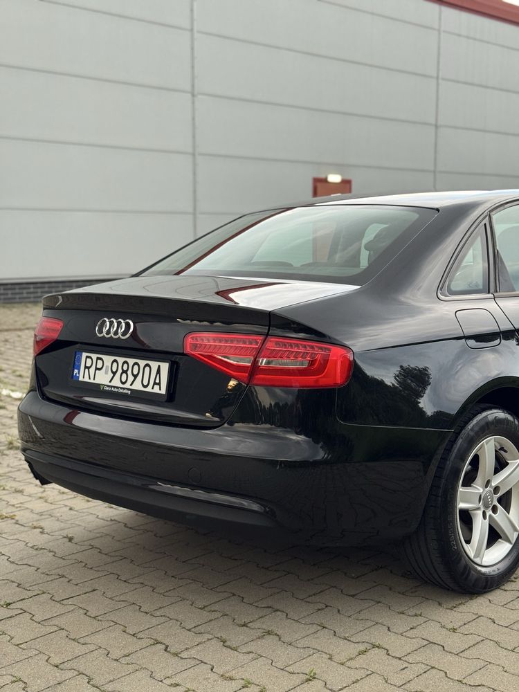 Audi A4 B8 FL | 1.8 TFSI 170KM | Czarny | 128k km | 2 komplety kół