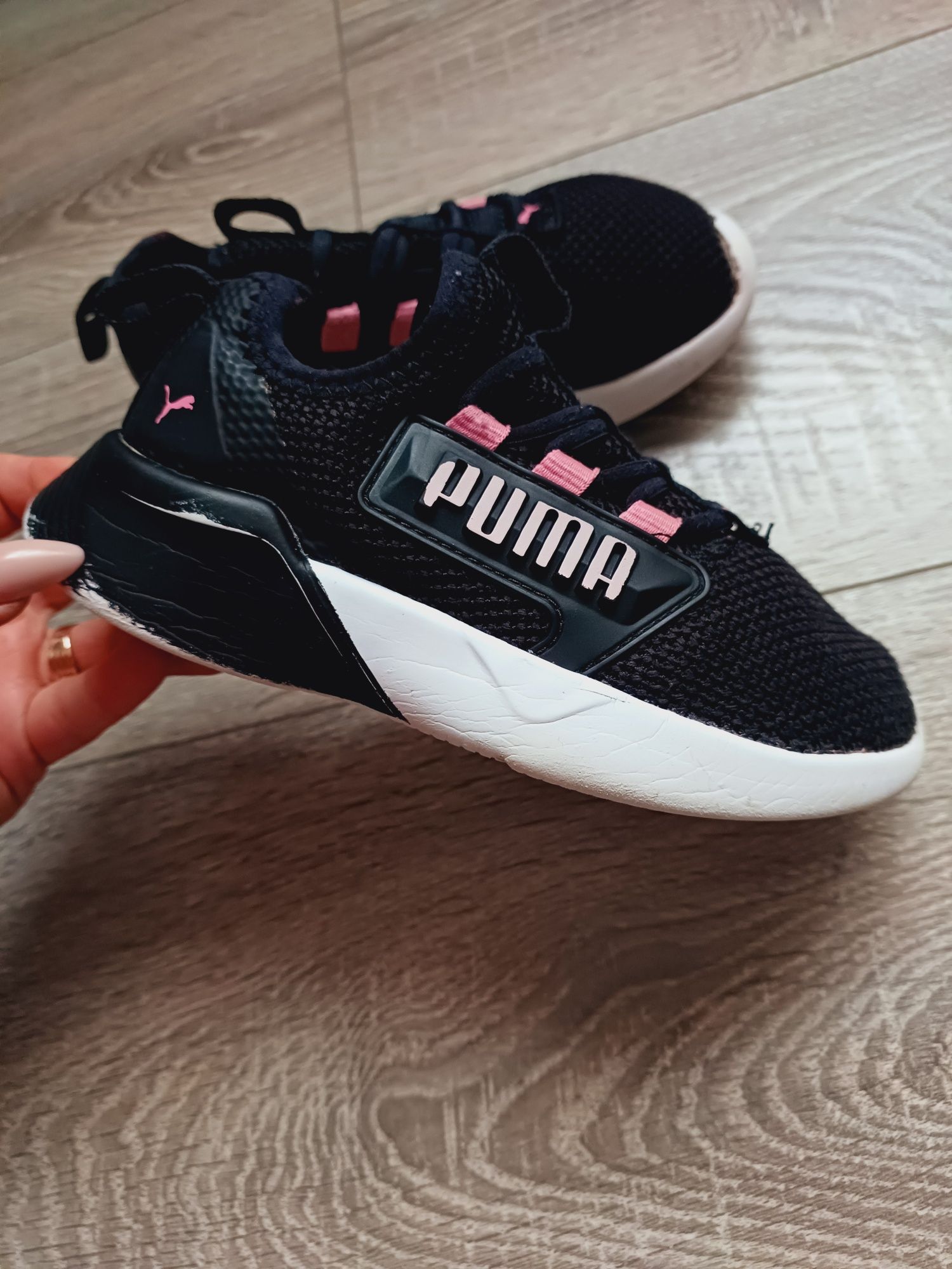 Кросівки  puma для дівчинки