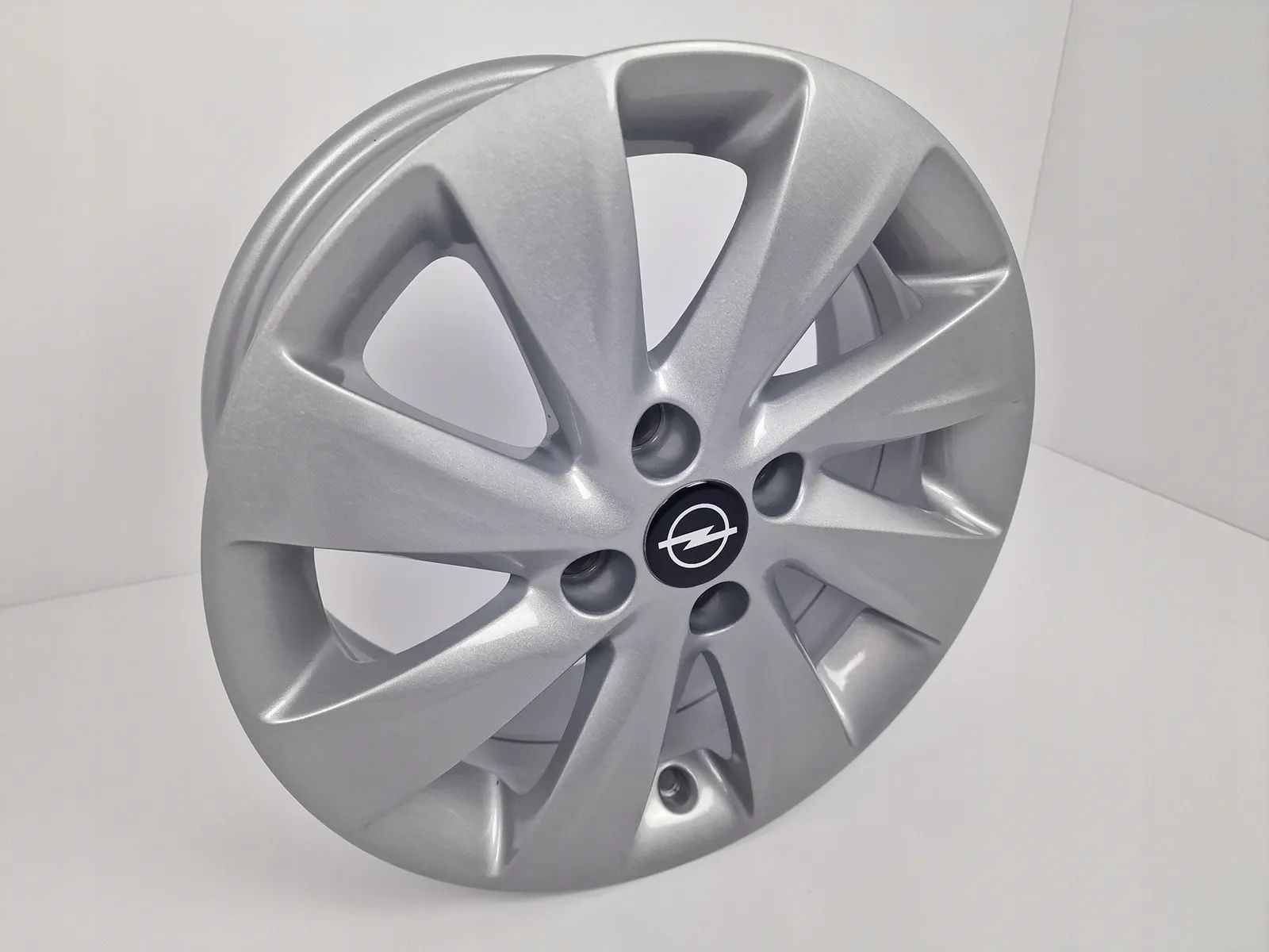 NOWA Oryginalna Felga Opel 15" 6.0" ET39 133.806.32 Corsa