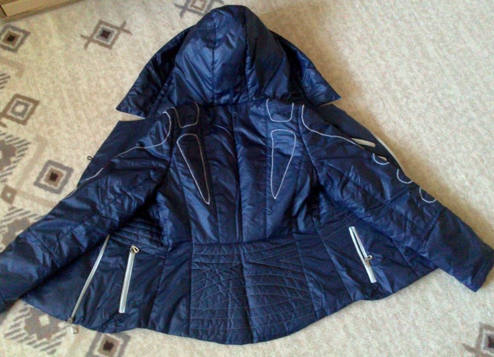 34-36р. Стёганая куртка с капюшоном vik ma демисезон