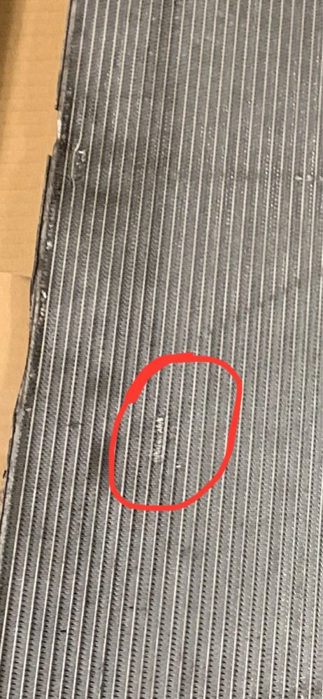 Радиатор охлаждения и диффузор для Volkswagen Jetta 6