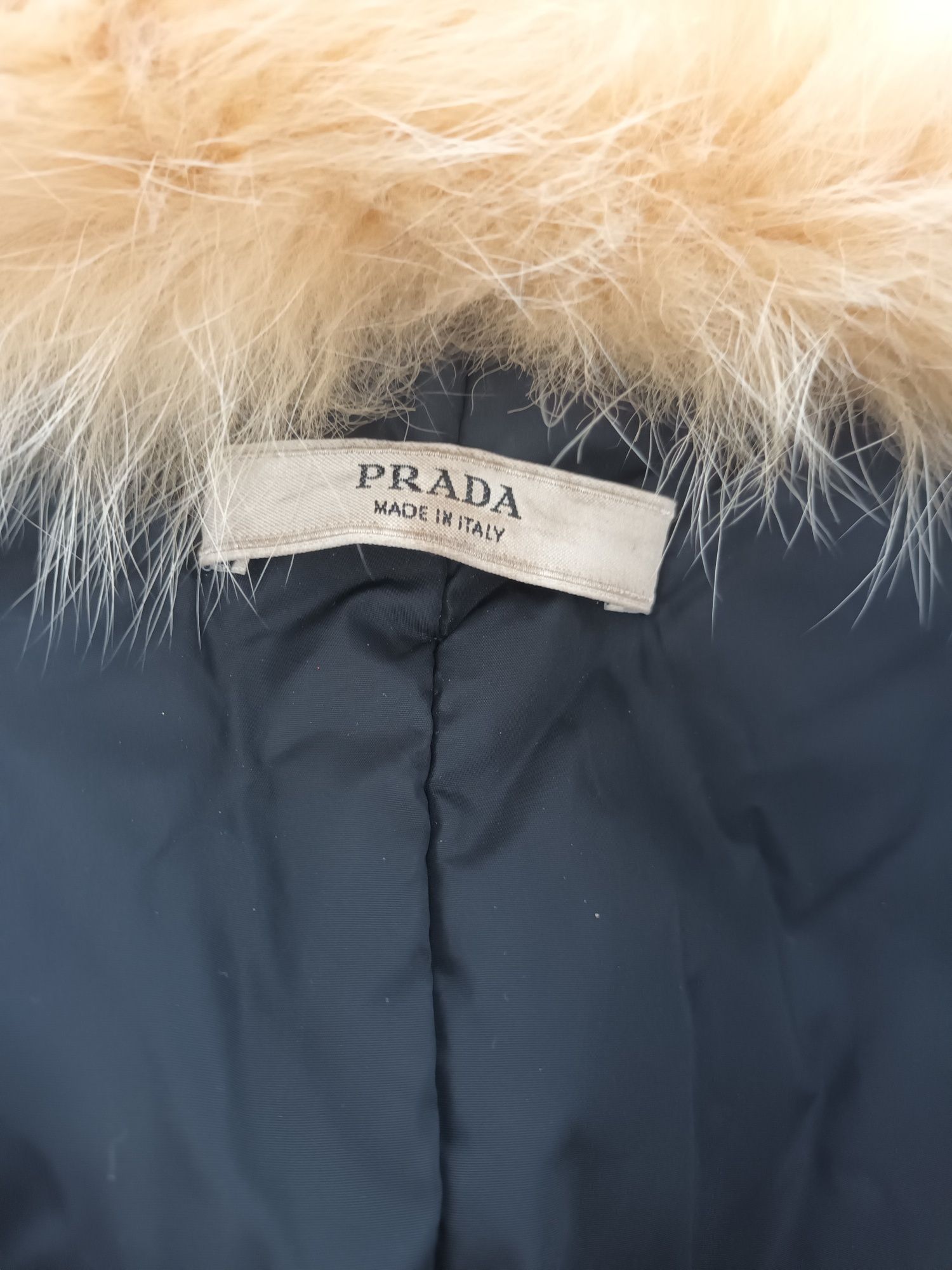 Женская курточка 38 размер PRADO цена 4,100