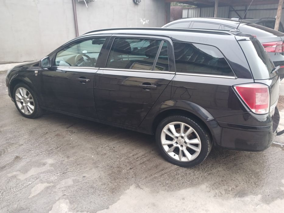 Продам Opel Astra H