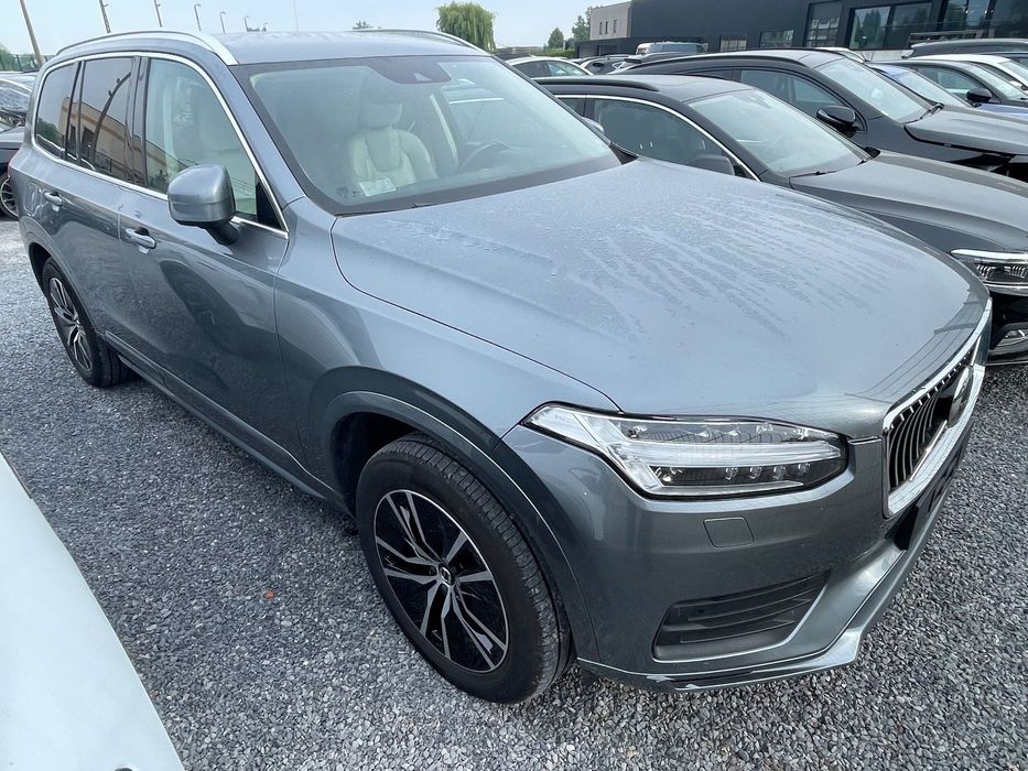 Volvo XC 90 uszkodzony