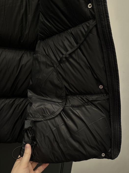 Пуховик чорний h&m