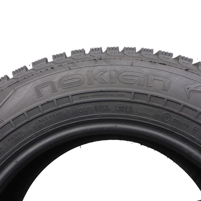 Opony 195/70/15C Nokian 195/70R15C 102R KOLCE Zimowe 2013 Nieużywane