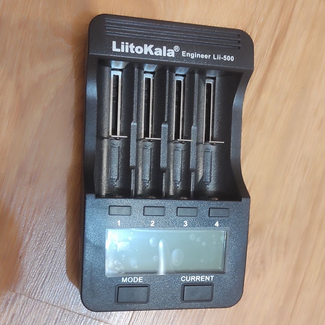 Зарядное устройство Liitokala Lii-500 Engineer для  Ni-Cd Ni-Mh Li-Ion