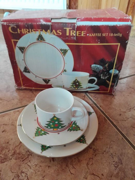 Zestaw do kawy nowy świąteczny Christmas Tree 18 sztuk