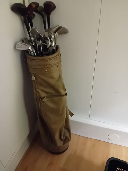 Equipamento de golfe