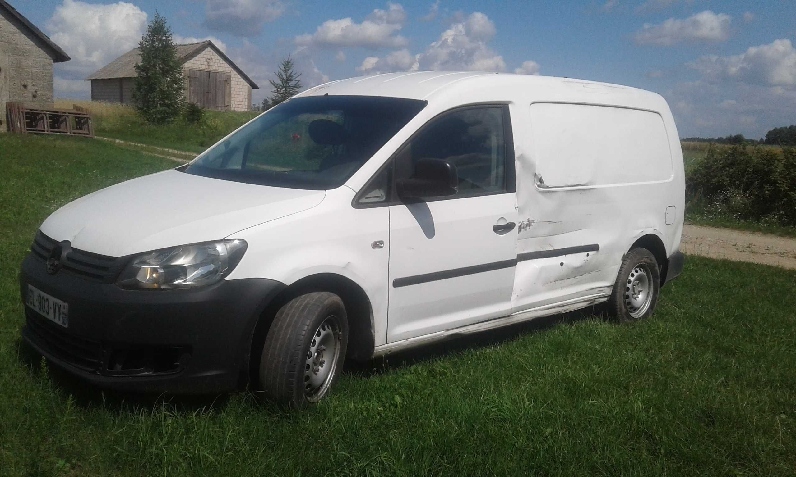 Volkswagen Caddy 1,6 105KM