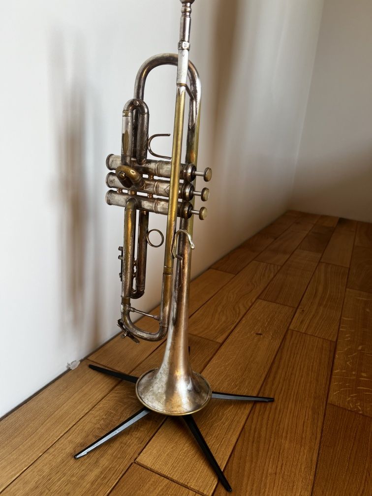 Труба Bach Stradivarius 37 special